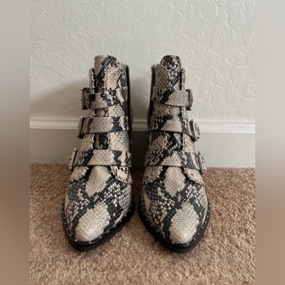 Steve Madden Snake Print Ankle Boots - Picture 4 of 6